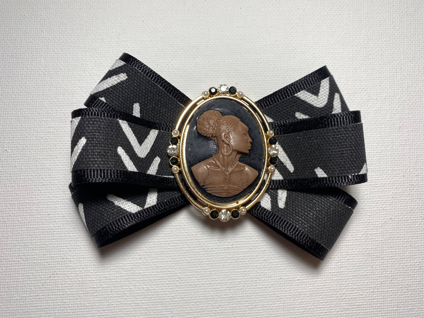 Ankara Print Ribbon Brooch with Cameo